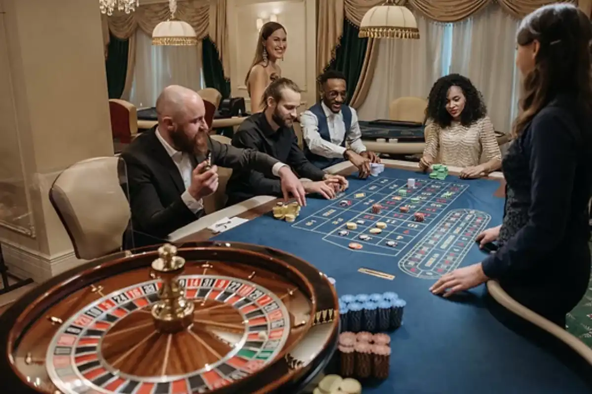 Chơi Baccarat là gì